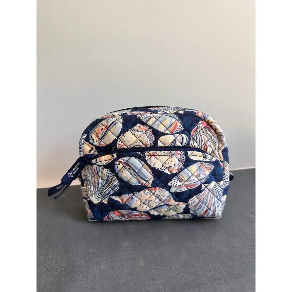 Vera Bradley Morning Shells Navy Cosmetic Pouch Plastic Lined Ocean Quilted